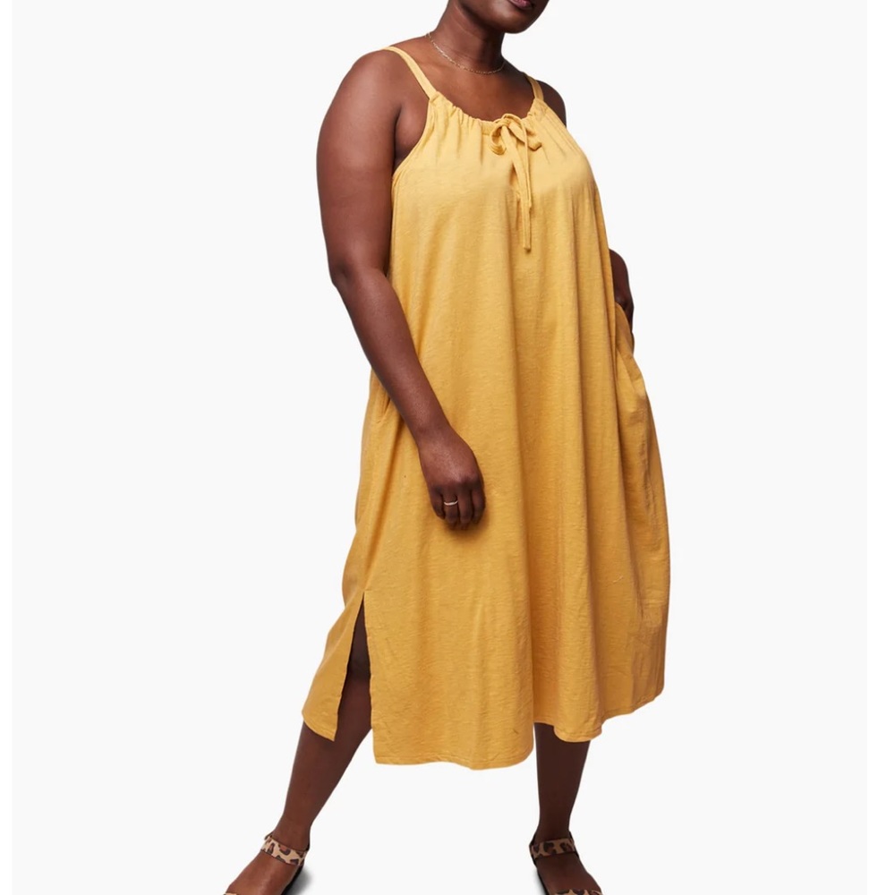 Able | Fiona Flowy Sleeveless Midi Dress in Honey